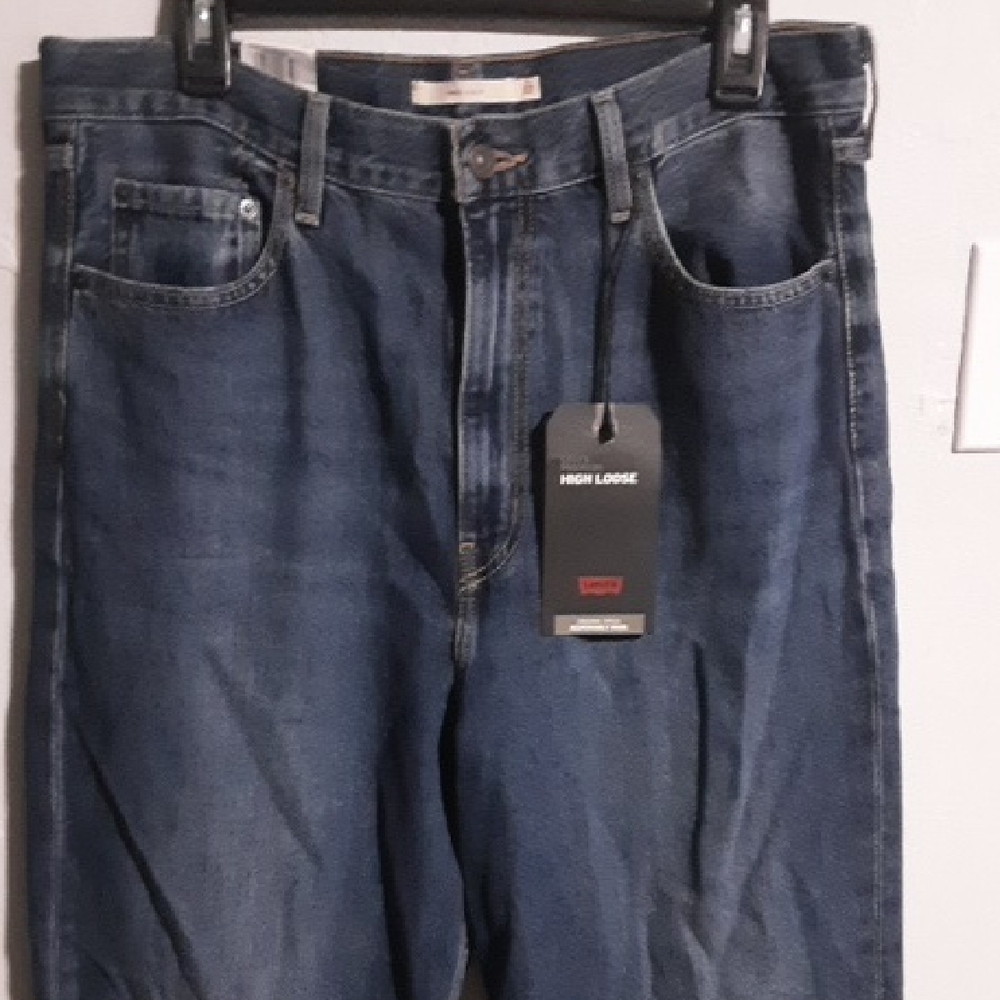 Levi's Medium Blue Relaxed Jeans